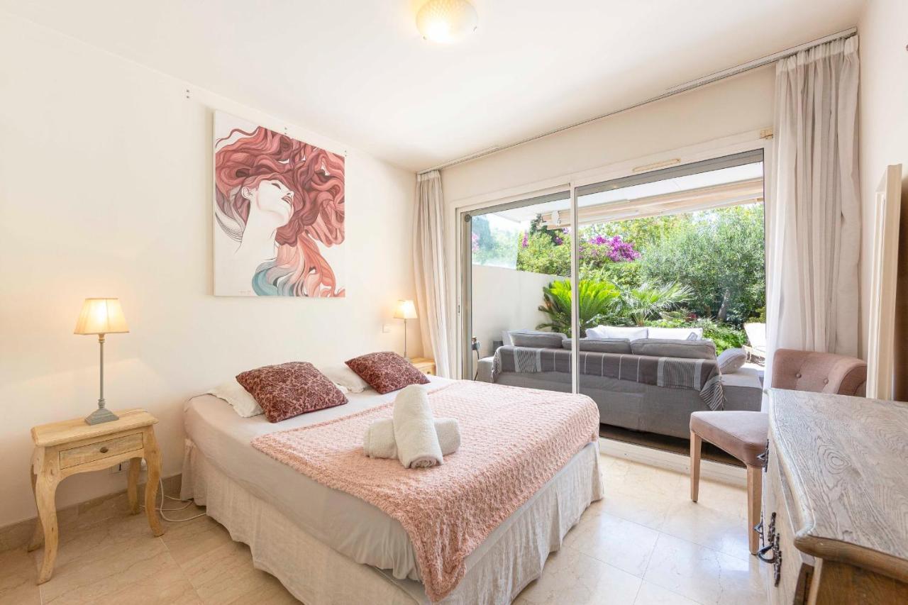 2 Bedrooms2 Bathroomsdouble Terrace & Garden In Palm Area Apartamento *