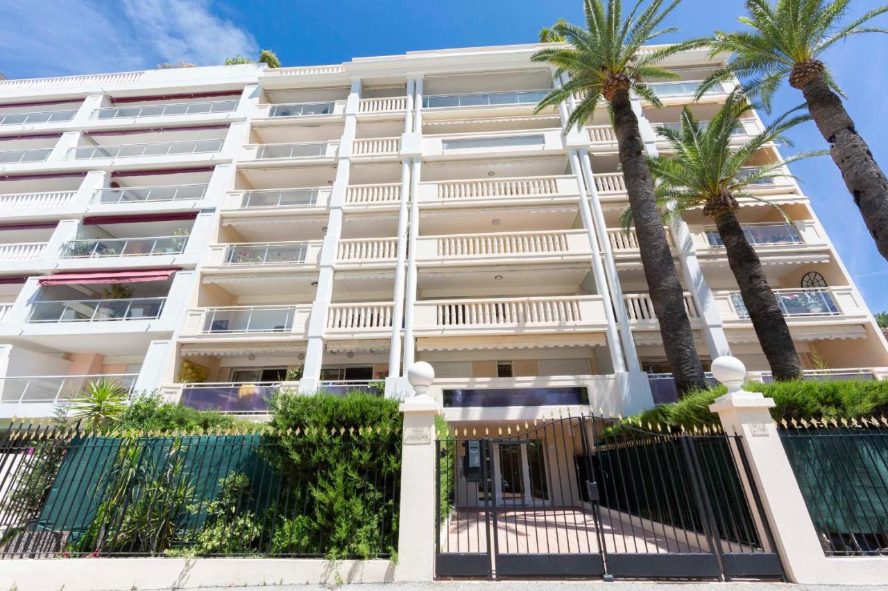 2 Bedrooms2 Bathroomsdouble Terrace & Garden In Palm Area Apartamento